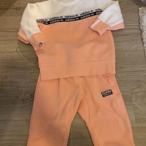 Kids adidas sweatpants and crew neck set